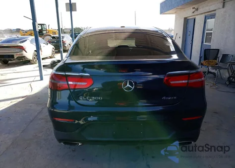 2018 Mercedes-Benz Glc Coupe 300 4Matic z USA, uszkodzony, nr VIN WDC0J4KB0JF345623